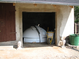 06.06.2007 - Lagerung der Sternwarte in der Garage - Das Bild wurde am 10.06.2007 aufgenommen.